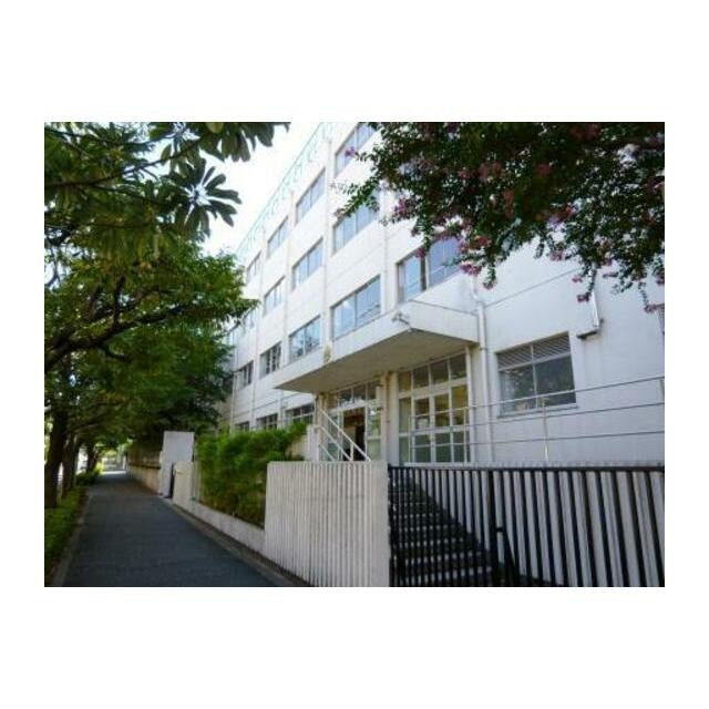 世田谷区立駒沢中学校（962m）(周辺)