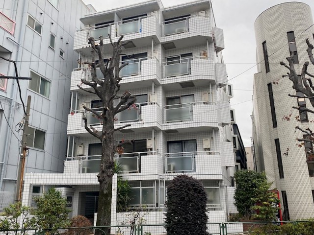 世田谷区下馬６丁目 【賃貸居住】マンション