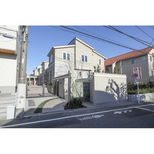 大田区田園調布１丁目 【賃貸居住】テラスハウス