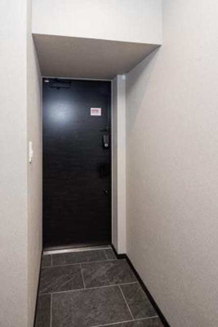 ※写真は同タイプ住戸です。(玄関)