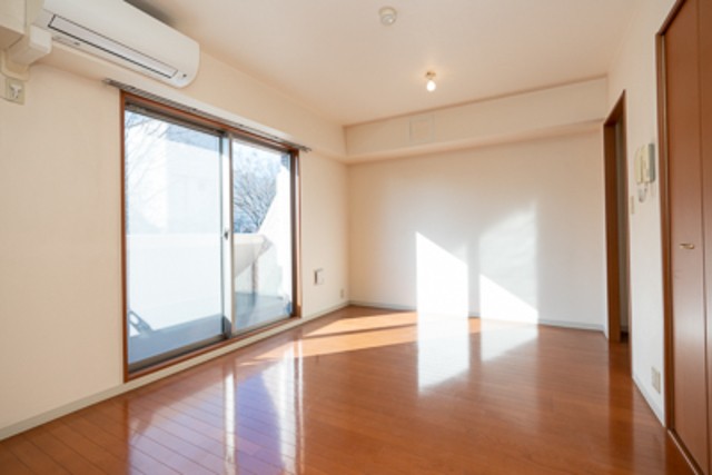 ※写真は同タイプ住戸です。(居間)