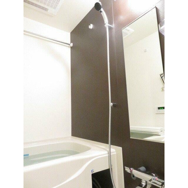 きれいなお風呂です(風呂)