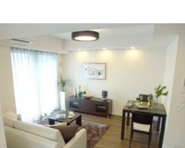 ※同仕様写真含む(居間)