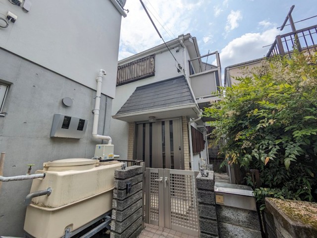 世田谷区弦巻３丁目 【賃貸居住】一戸建