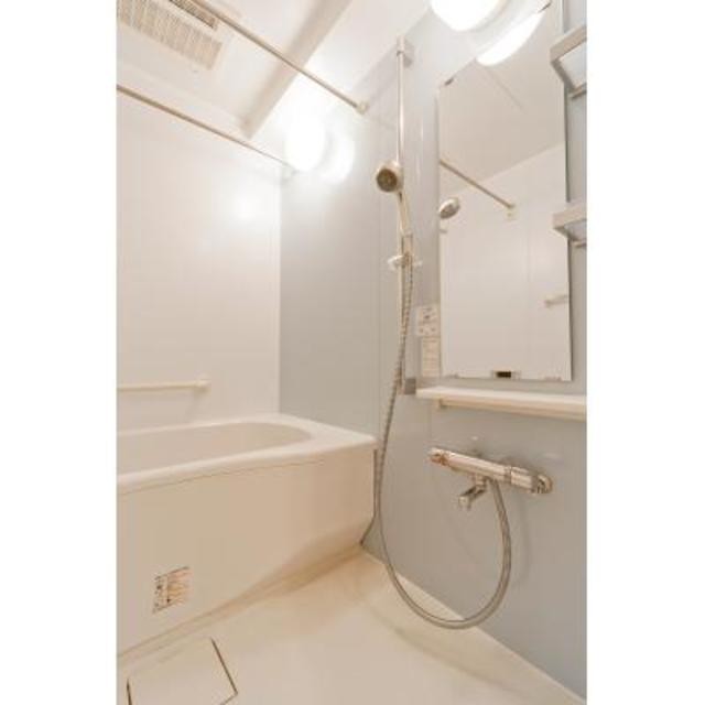 ※写真は同タイプ住戸です。(風呂)