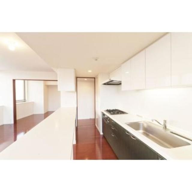 ※写真は同タイプ住戸です。(キッチン)