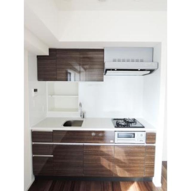 ※写真は同タイプ住戸です。(キッチン)