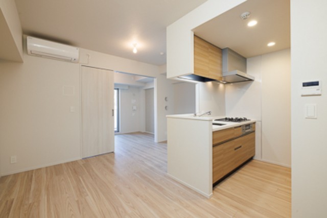 ※写真は同タイプ住戸です。(居間)