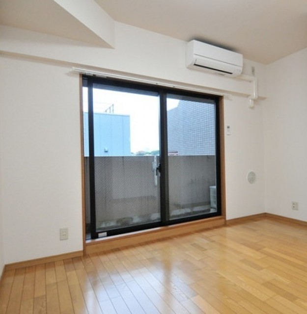 ※同仕様写真含む(居間)