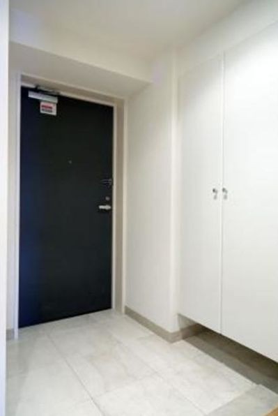 ※同仕様写真含む(玄関)