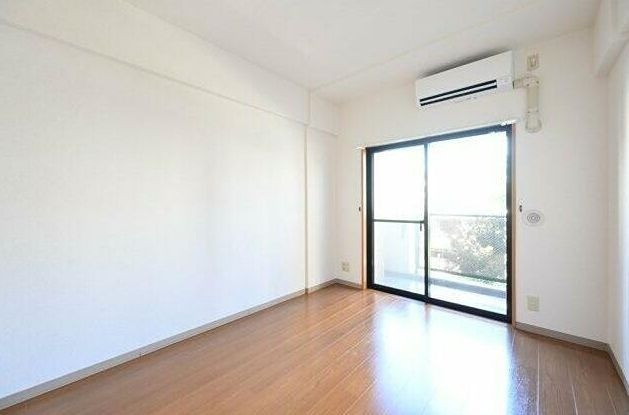 ※同仕様写真含む(居間)