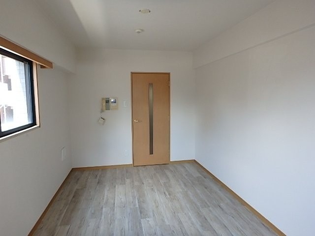 ※同仕様写真含む(居間)