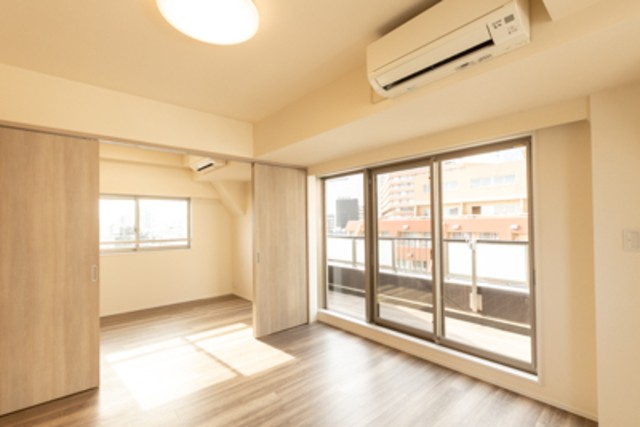 ※写真は同タイプ住戸です。(居間)