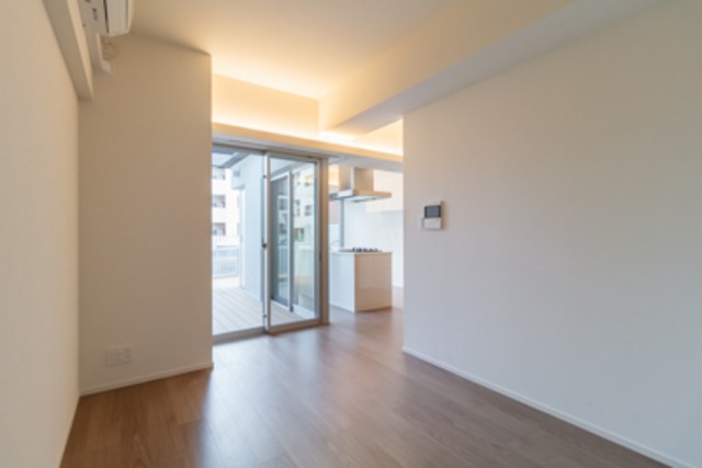 ※写真は同タイプ住戸です。(居間)