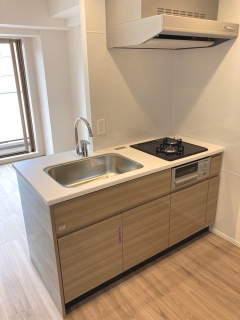 ※写真は同タイプ住戸です。(キッチン)