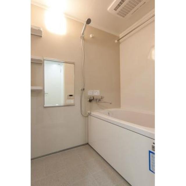 ※写真は同タイプ住戸です。(風呂)