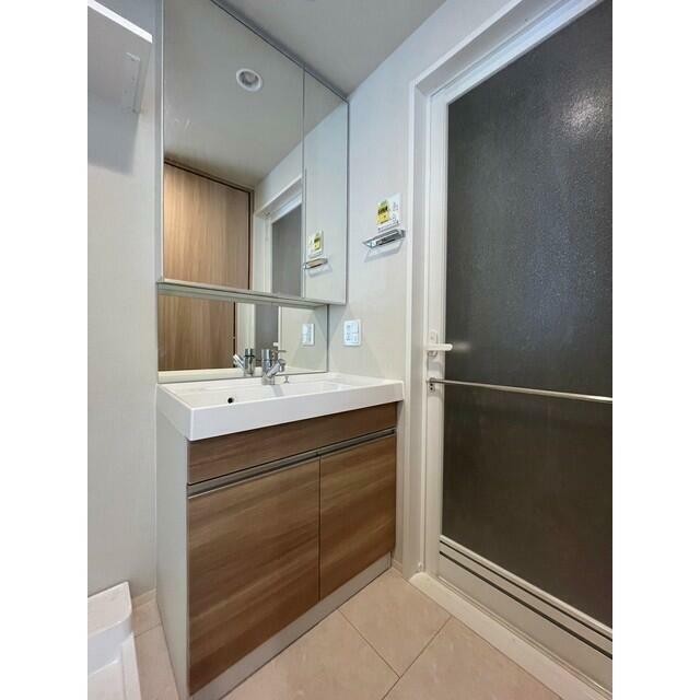 ※参考写真（同タイプ・別室）(内装)