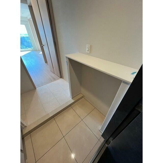 ※参考写真（同タイプ・別室）(玄関)