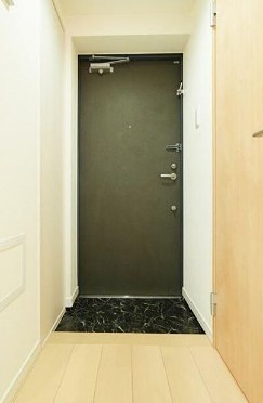 ※同仕様写真(玄関)