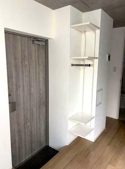 ※同仕様写真含む(玄関)