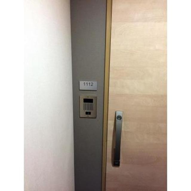 ※写真は同タイプ住戸です。(玄関)