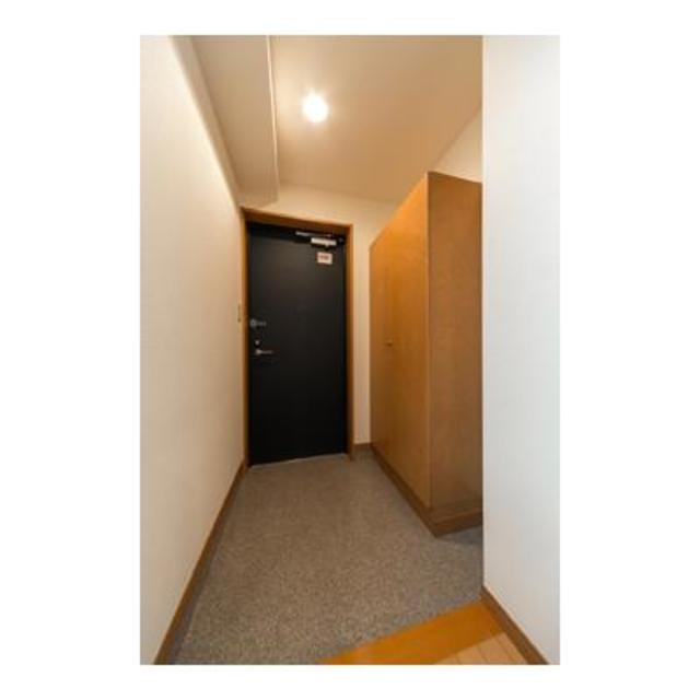 ※写真は同タイプ住戸です。(玄関)