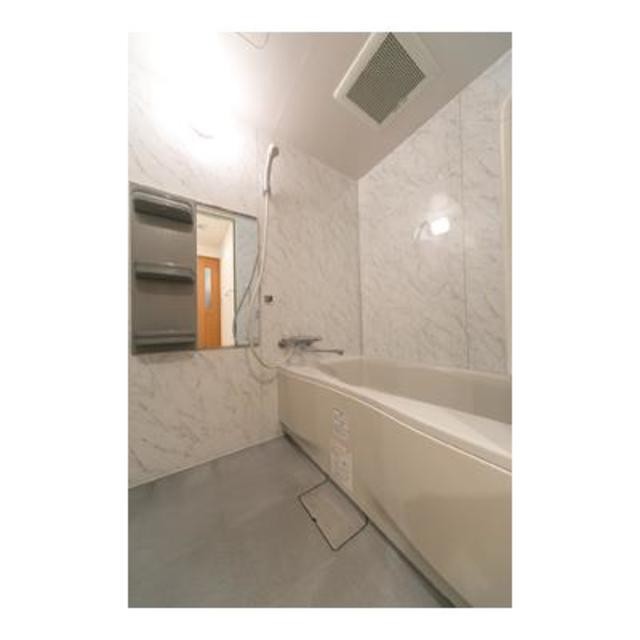 ※写真は同タイプ住戸です。(風呂)