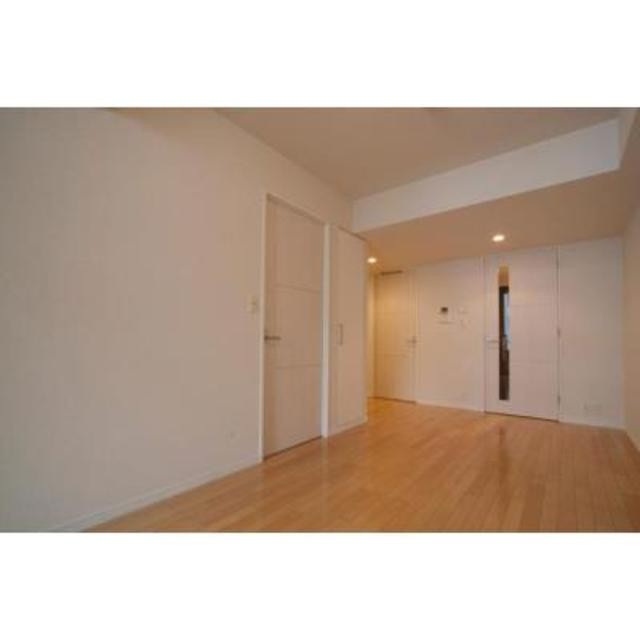 ※写真は同タイプ住戸です。(居間)