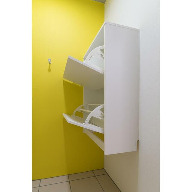 シューズボックス