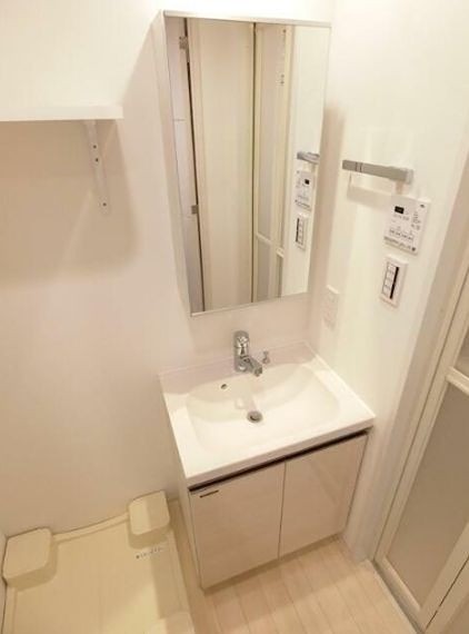 ※同仕様写真含む(内装)