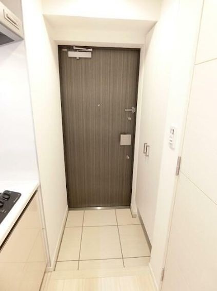 ※同仕様写真含む(玄関)