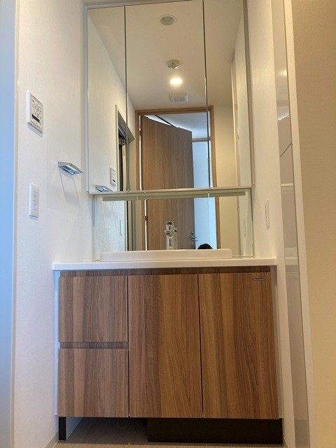 ※写真は同タイプ住戸です。(内装)