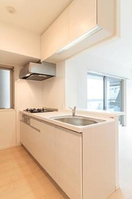 ※写真は同タイプ住戸です。(キッチン)