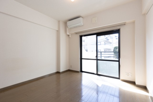 ※写真は同タイプ住戸です。(居間)