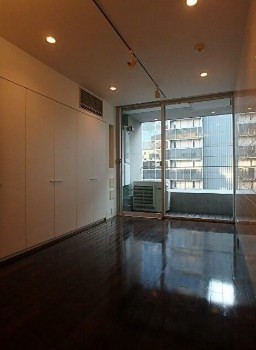 ※同仕様写真含む(居間)