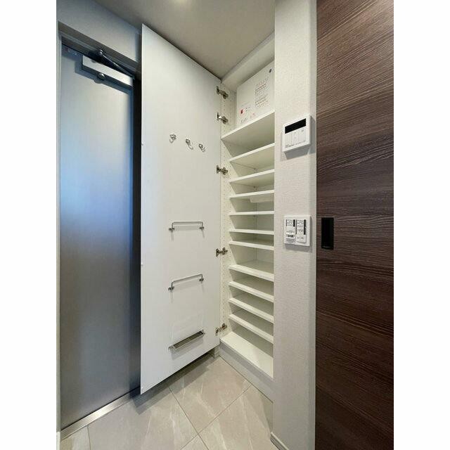 シューズボックス(内装)