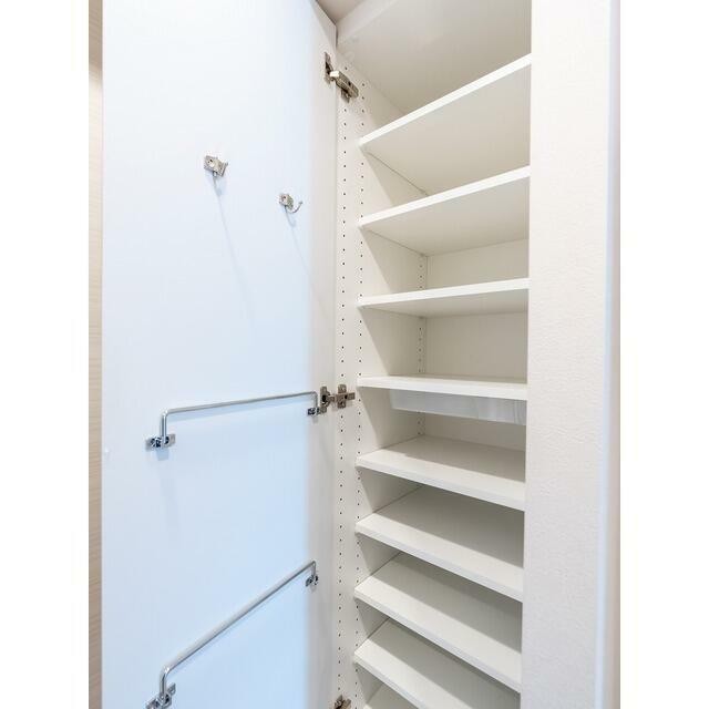 シューズボックス