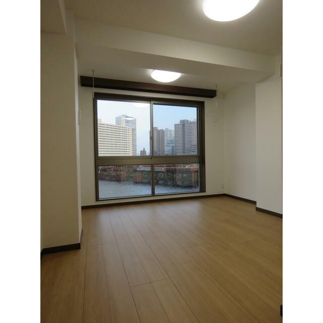 同タイプ室内(居間)