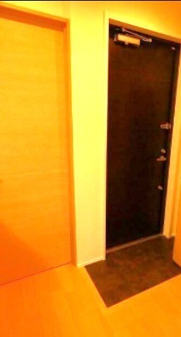 ※同仕様写真(玄関)