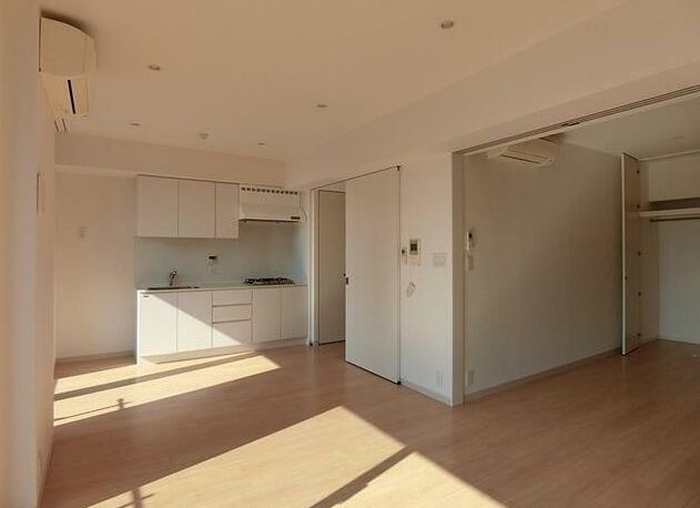 ※同仕様写真含む(居間)