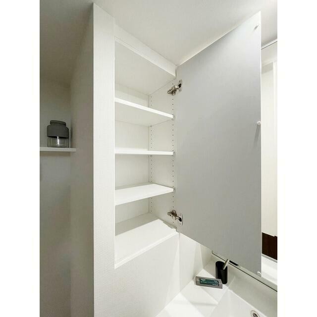 【家具/調度品に関しては配置例を示したものであり、実際の賃貸には含まれません】(内装)