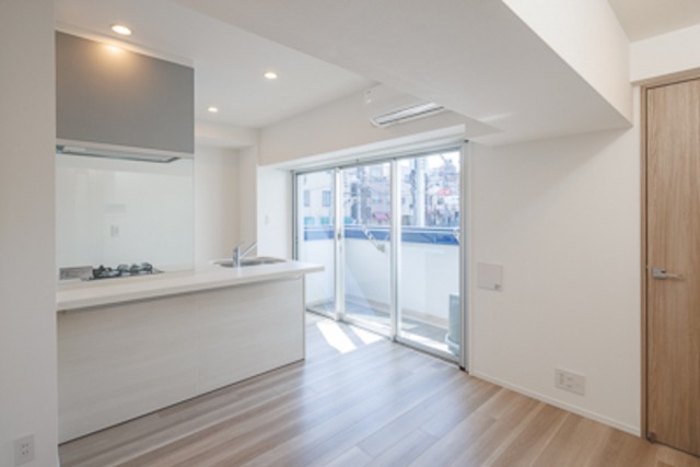 ※写真は同タイプ住戸です。(居間)