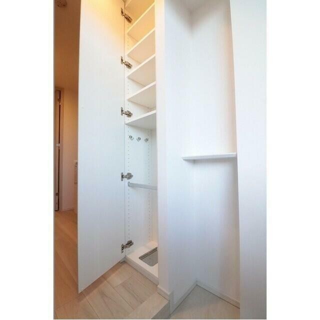 シューズボックス