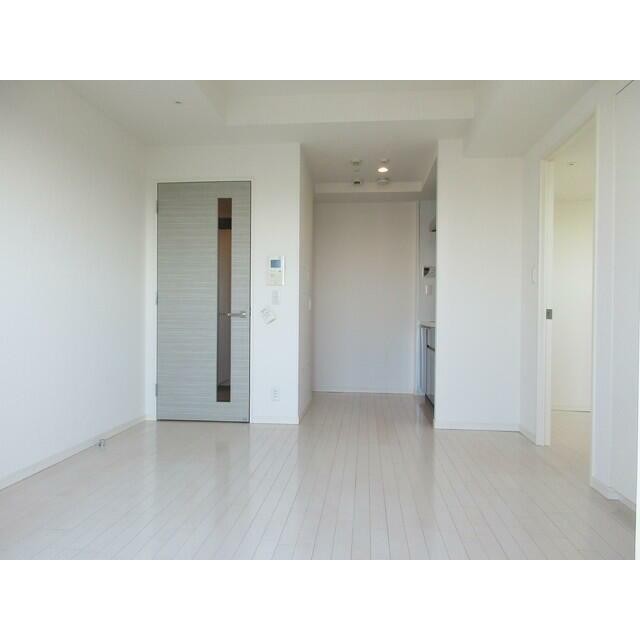 C2タイプ2017年1月撮影 同タイプ1402号室の写真です。(居間)