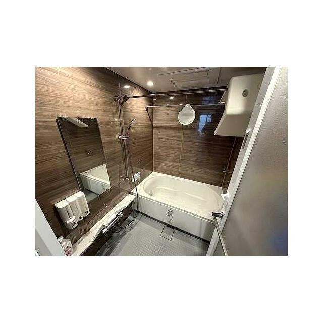 浴室（退去前）※家具・什器は撤去いたします。(風呂)