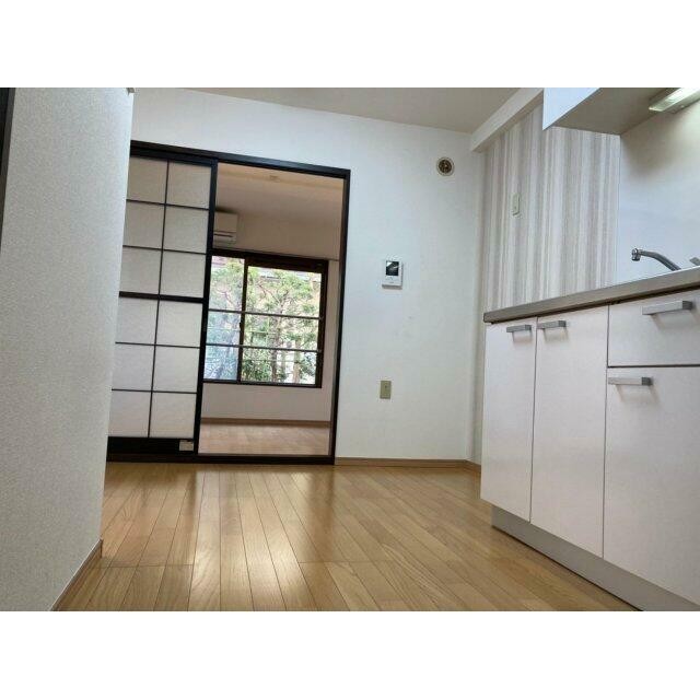 ※同仕様写真含む(居間)