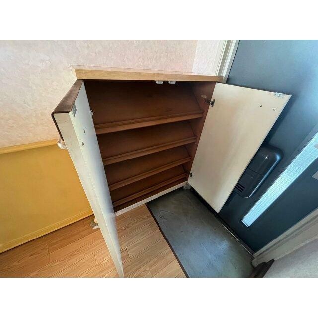 ※同仕様写真含む(玄関)