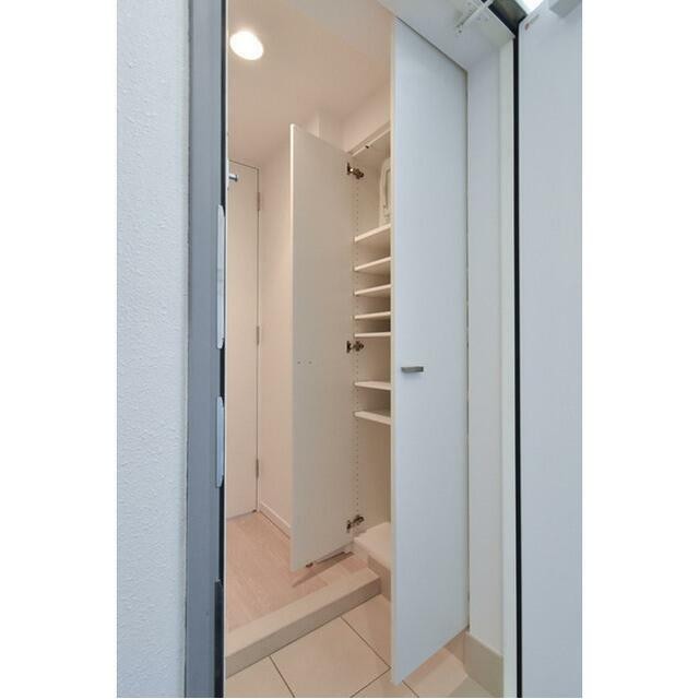 シューズボックス