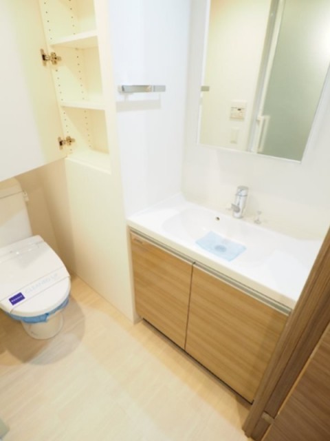 ※同仕様写真含む(内装)