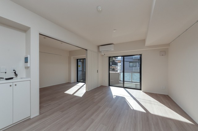 ※写真は同タイプ住戸です。(居間)